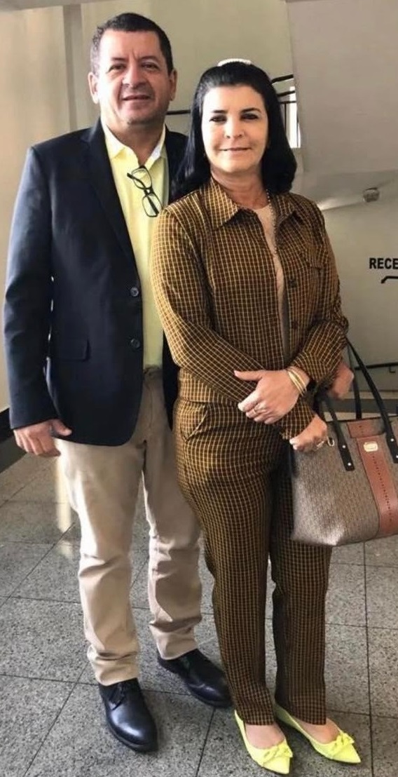 Prefeito de Paulo Ramos Adailson apoia Brandão e Weverton; Já a esposa, ex-prefeita de Satubinha, Dulcinha, apoia Weverton e Brandão...