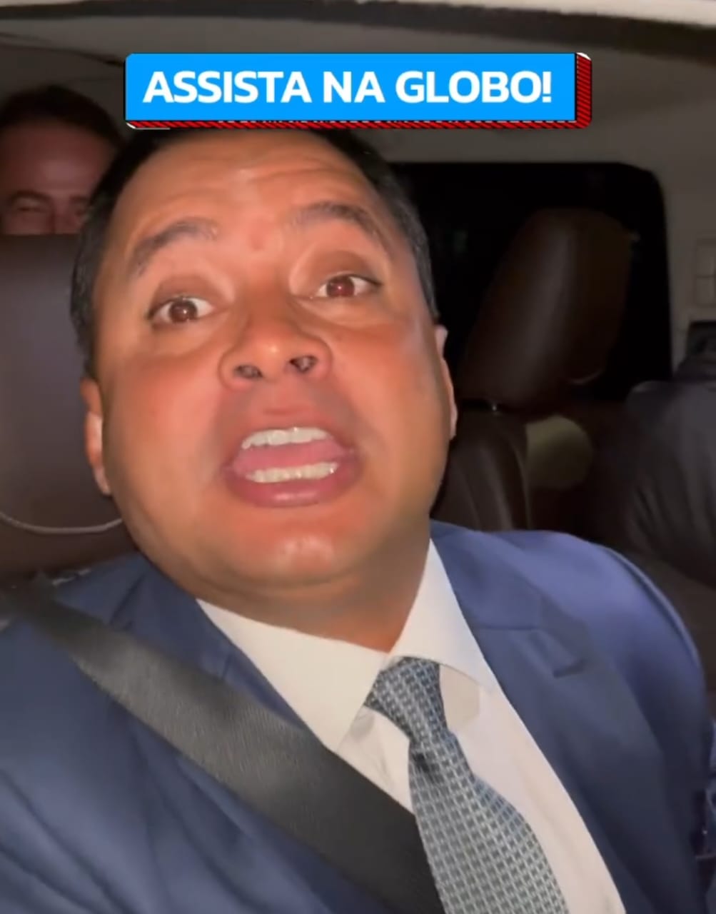 Weverton chegando ao debate...