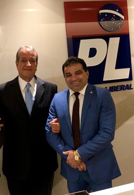 Valdermar Costa Neto quer o PL oposição a Lula, mas Josimar quer o contrário...
