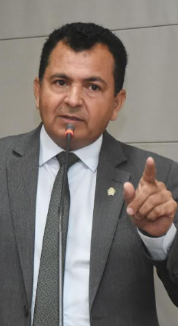 Domingos Paz se livrou apenas das acusações antigas...