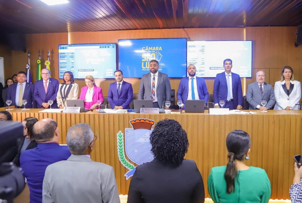 Bastante prestigiada a posse de Paulo Victor na Câmara de São Luís...