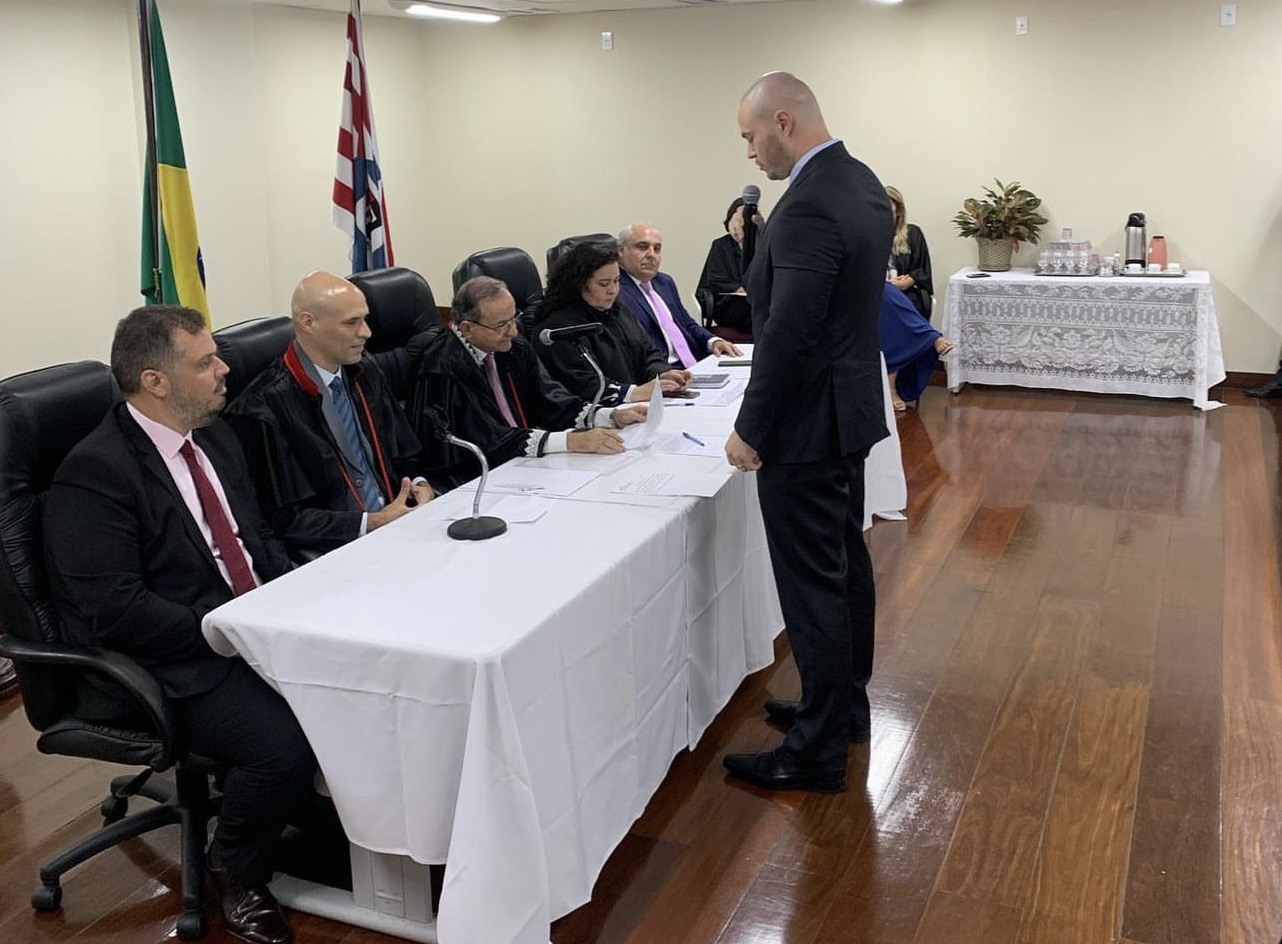 Daniel fez o juramento e tomou posse como Conselheiro do TCE-MA.