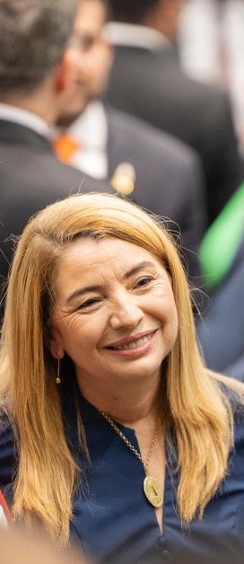 Iracema Vale se tornará governadora (interina) com apenas trezes dias após ser eleita primeira mulher como presidente da ALEMA...