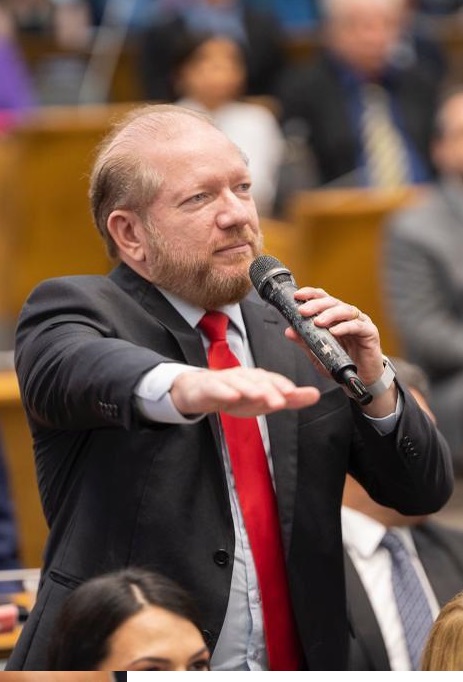 Última vez que Othelino esteve na ALEMA foi para tomar posse, no dia 1º de fevereiro...