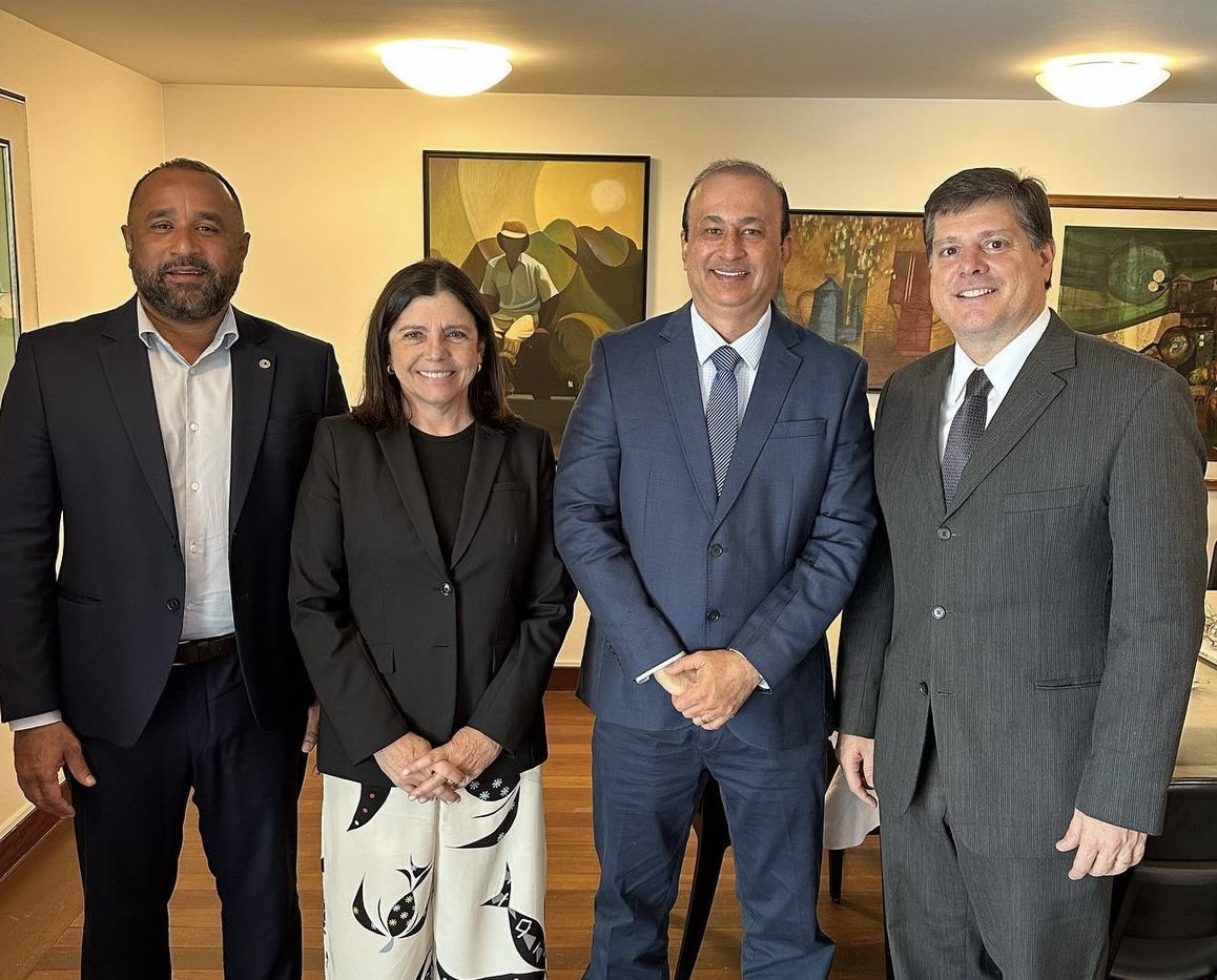 Marcus Brandão esteve com o presidente nacional do MDB, levado por Roseana e Roberto Costa.