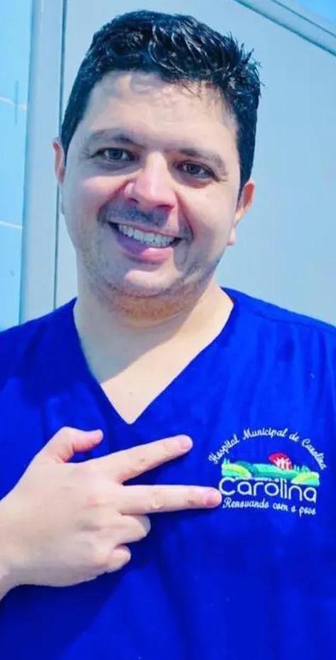 prefeito Erivelton Teixeira Neves, do município de Carolina.