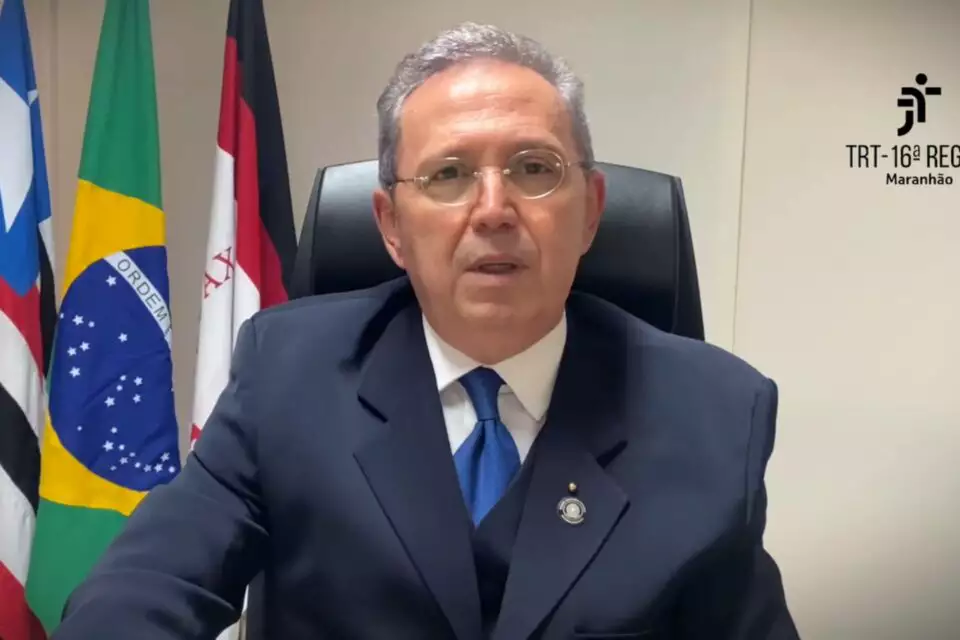 Presidente do TRT do Maranhão mantinha esposa em cargo que pagou RS 23 mil brutos em maio. 