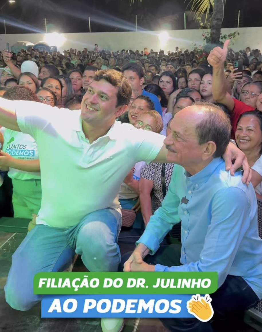 Prefeito Julinho filiou ao Podemos ao lado de "Natersio 30"...