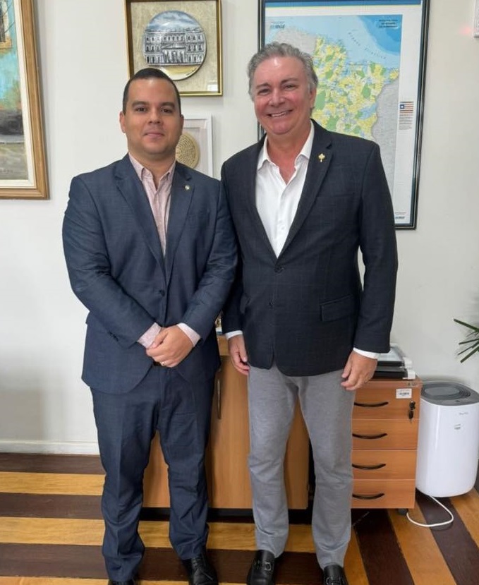 na semana passada, Galdino fez uma visita ao Desembargador Froz Sobrinho e publicou foto do encontro no story de sua conta no Instagram.