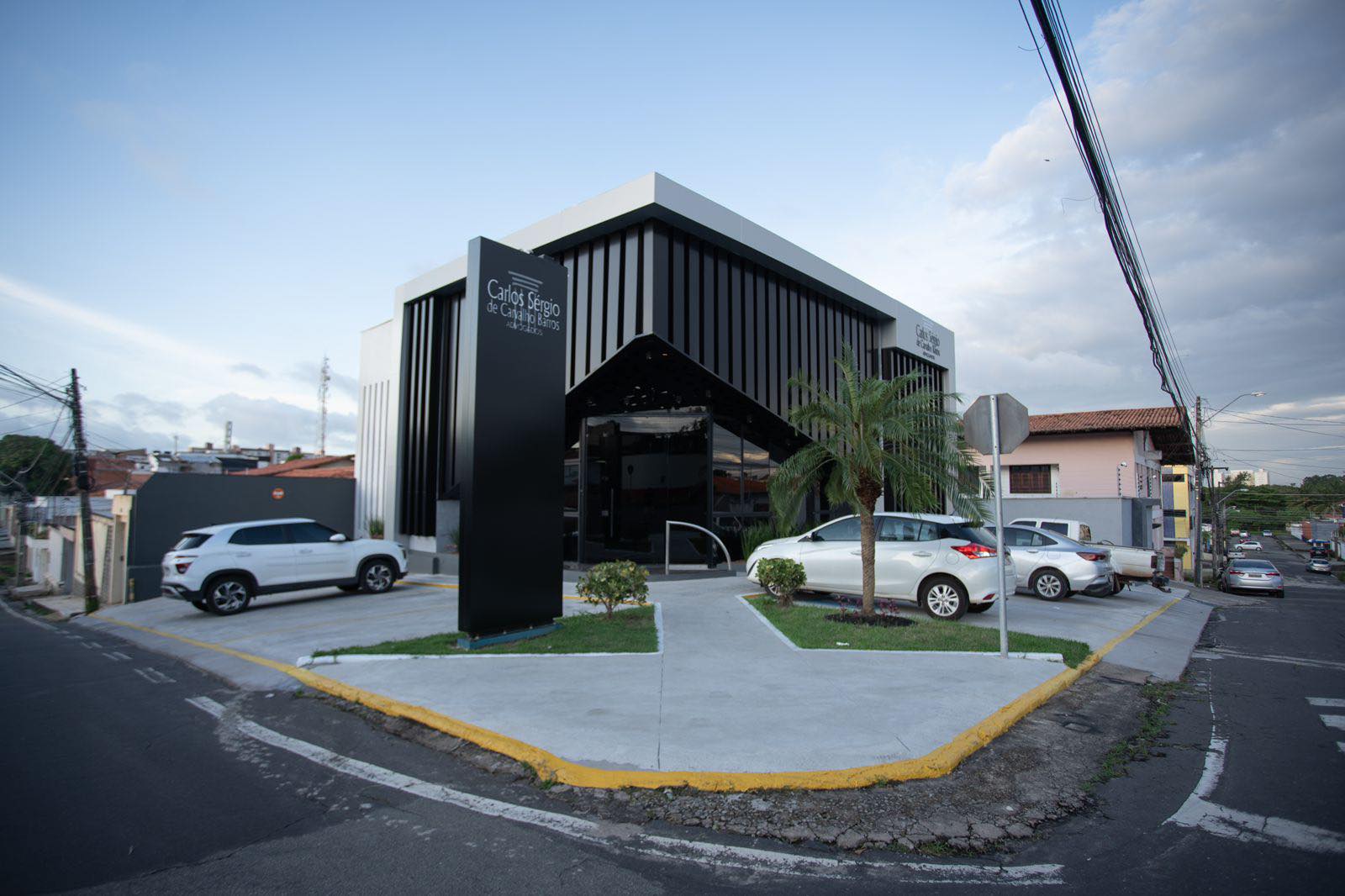 Sede do escritório no bairro no Loteamento Jardim Renascença, Bairro São Francisco em São Luís.