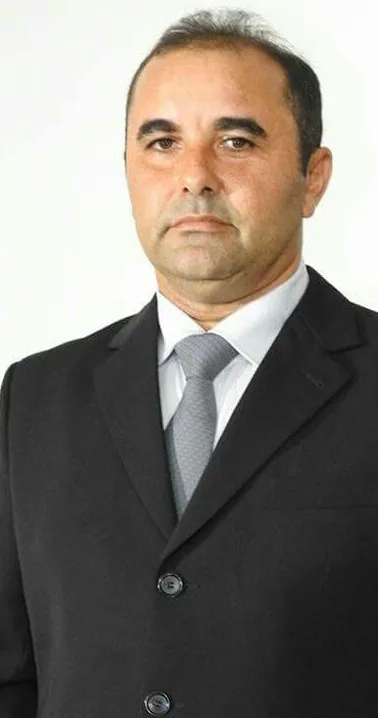 Prefeito ‘colocado’ Sydnei transformou Anajatuba em terra do caos, onde o desmando e a bandalheira prevalecem…