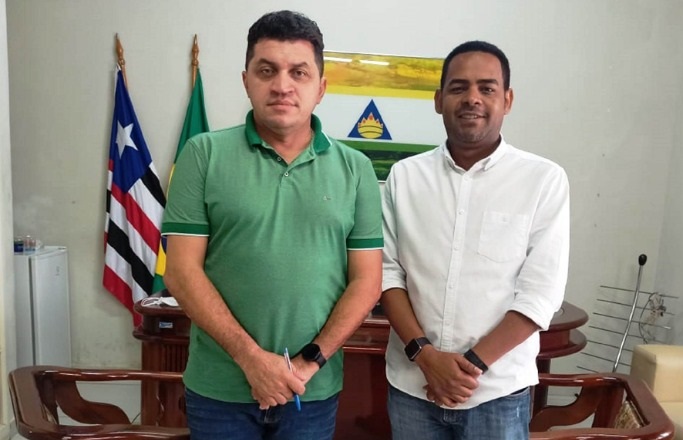 Vice-prefeito de Imperatriz, Alcemir Costa, fez visita institucional ao presidente da CMI, Alberto Sousa