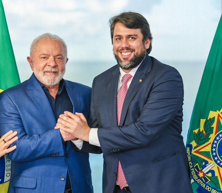 Se aceitar o convite do União Brasil, Pedro Lucas será nomeado pelo presidente Lula para o ministério das Comunicações.