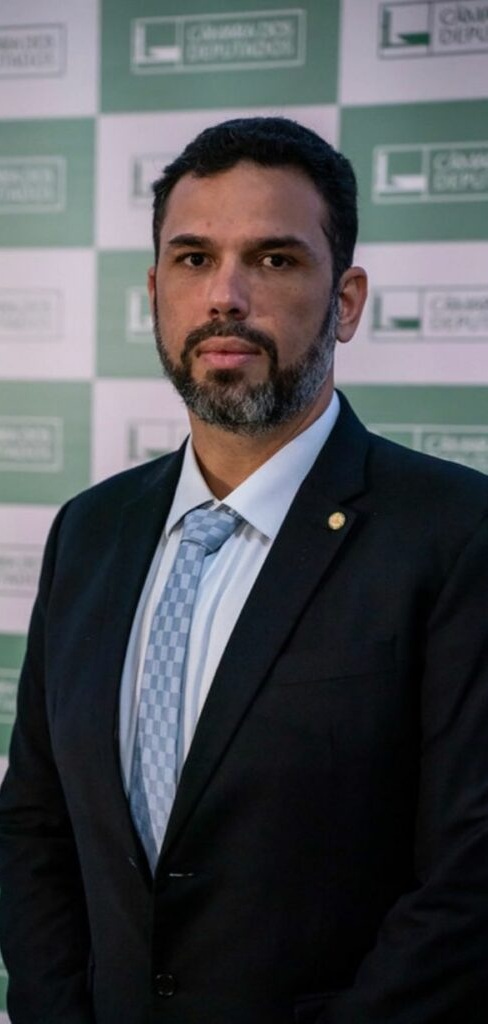 Fábio Macedo será o presidente da fusão entre os partidos Podemos e PSDB.
