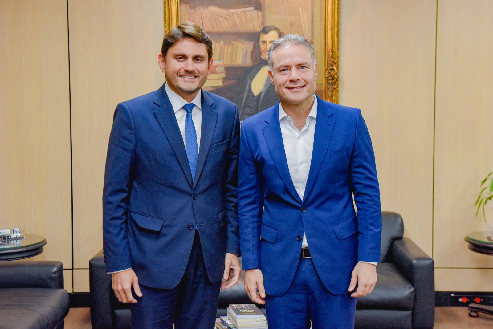 Em agenda com o ministro Renan Filho, o deputado federal reiterou compromisso com o município e a região, e falou da importância das obras para melhorar infraestrutura local