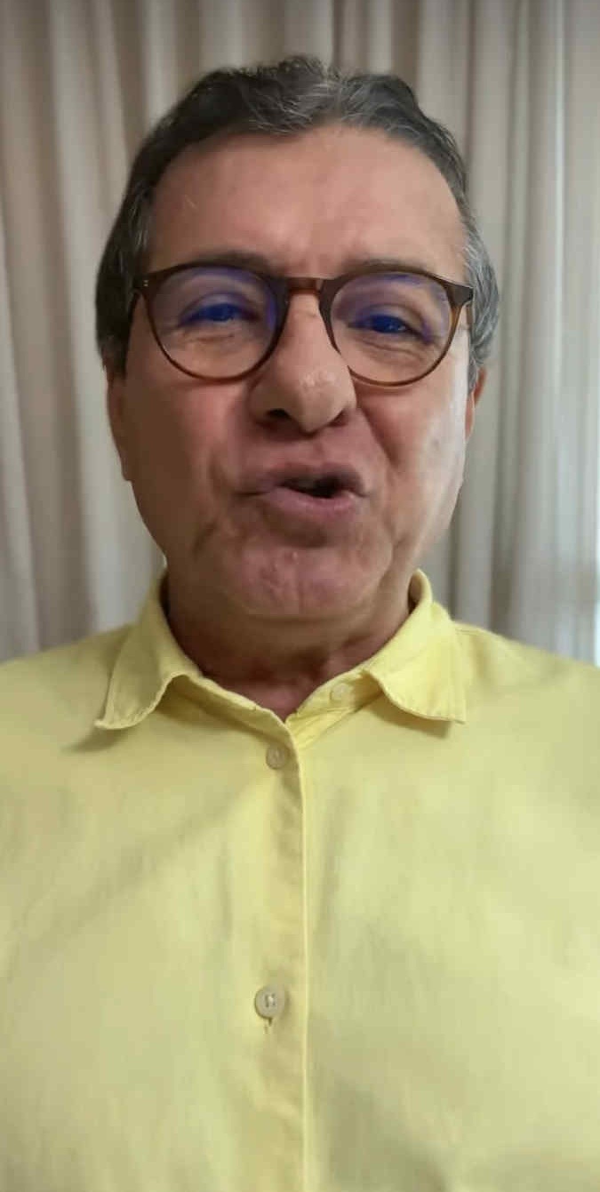 prefeito de Anajatuba, Hélder Aragão.