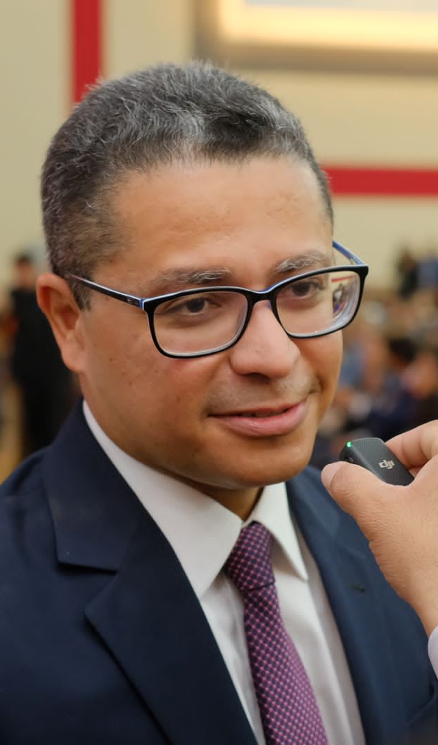 Carlos Lula já começa escantear Camarão...